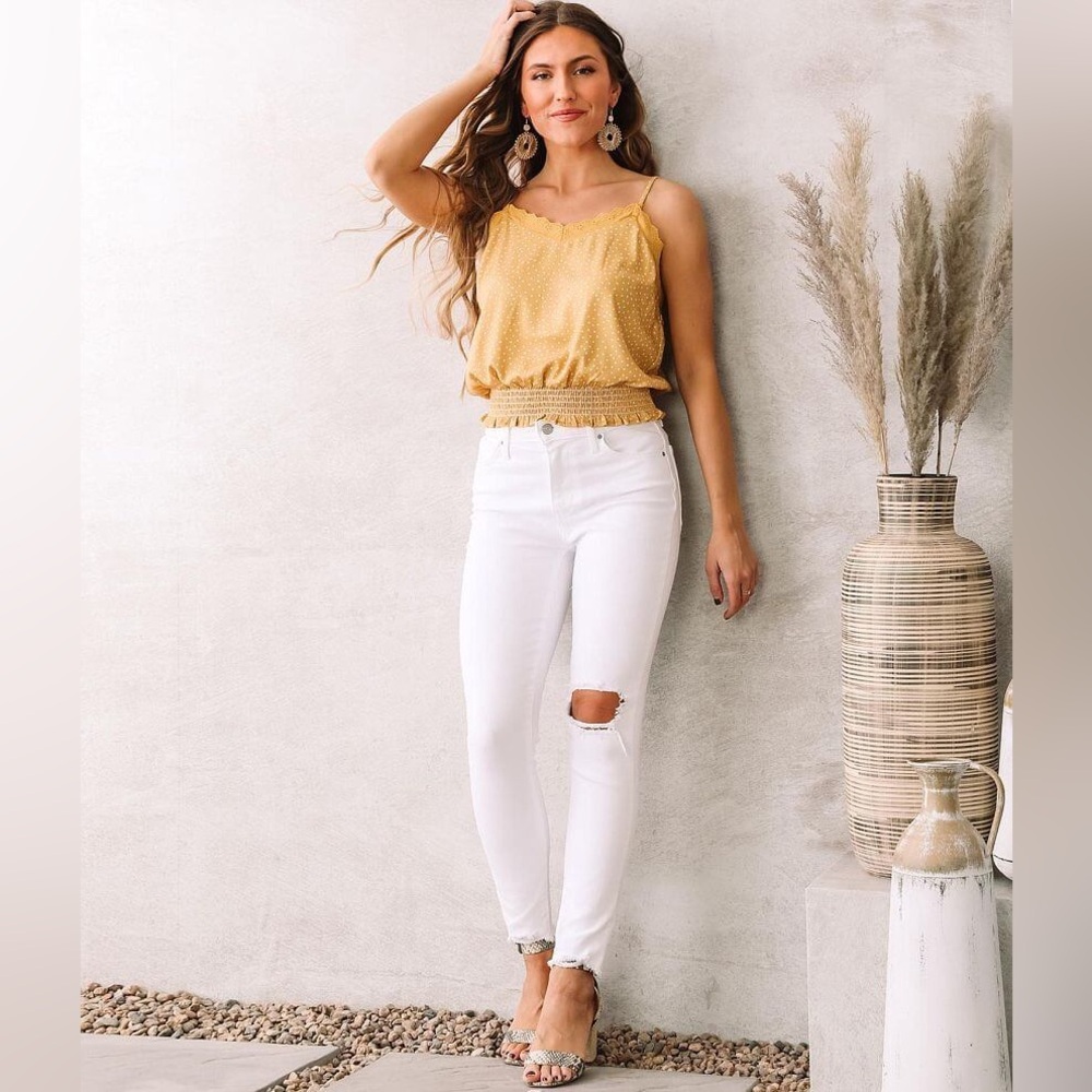 Levis Jeans 721 High Rise Skinny Ankle Distressed Raw Hem White 31